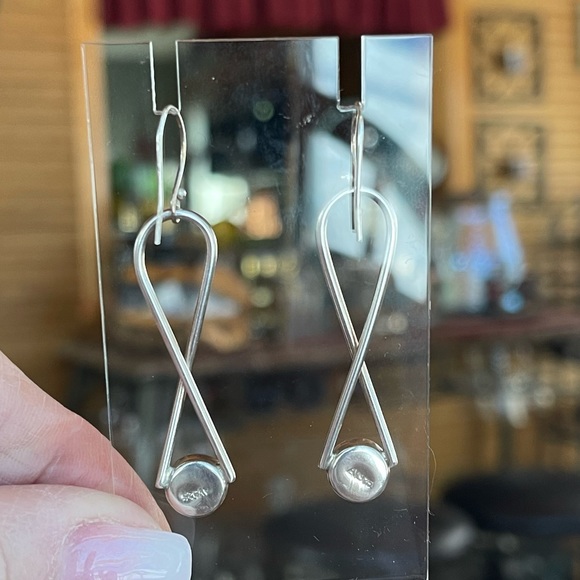 Vintage Signed AV 925 Silver and Turquois Drop Earrings - Picture 6 of 10